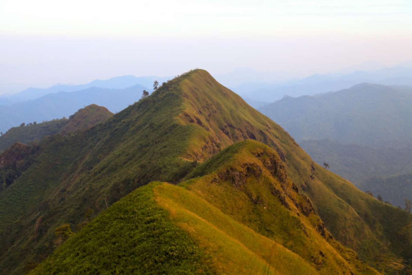 เขาช้างเผือก - สถานที่เที่ยวในกาญจนบุรี