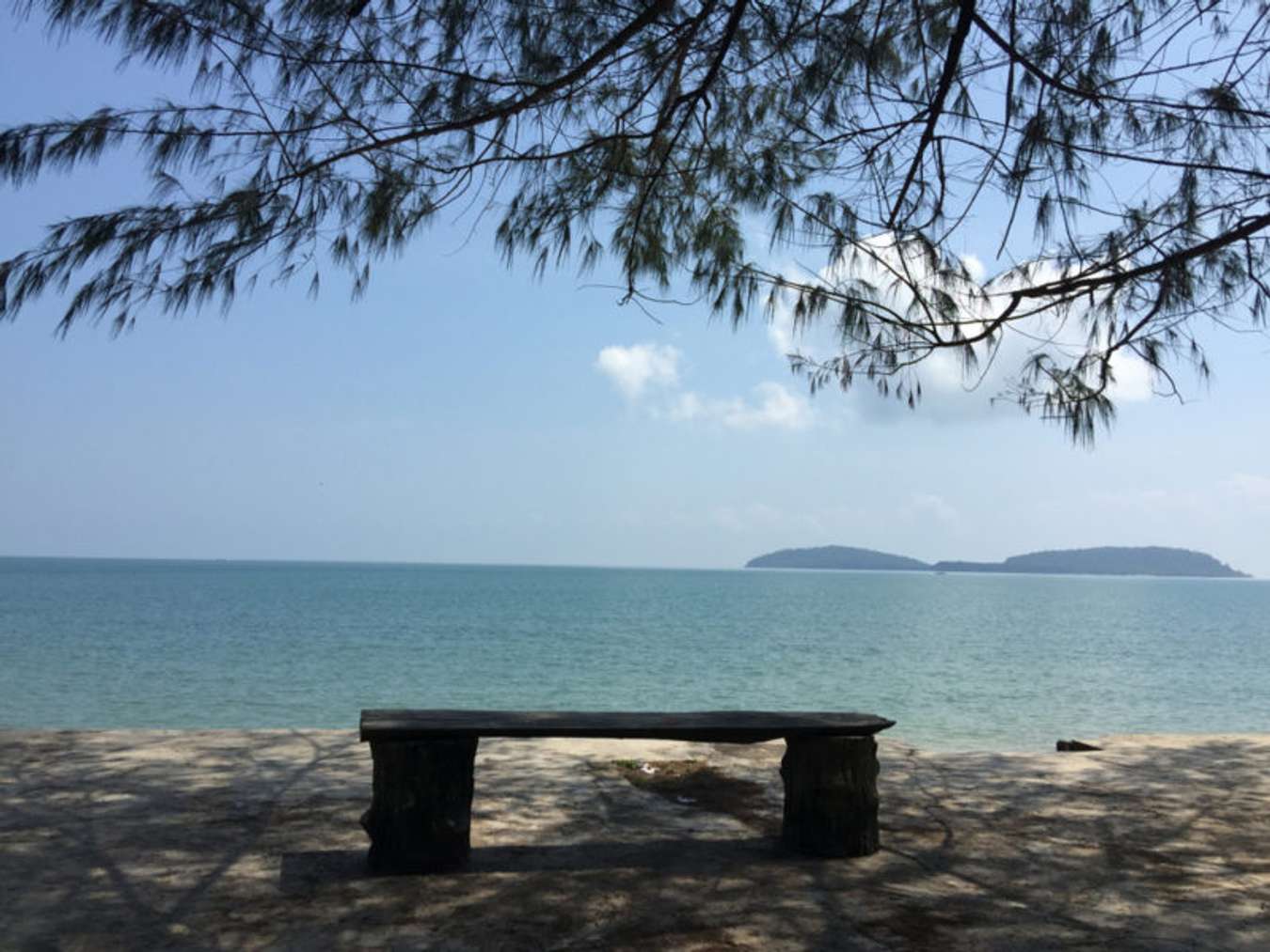 หาดทรายรี - สถานที่เที่ยวชุมพร