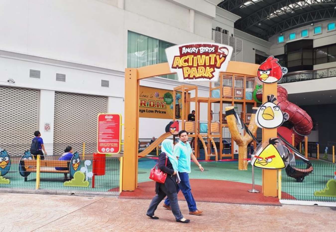 สวนสนุกแองกรี้เบิร์ด แอคทิวิตี้ พาร์ค (Angry Birds Activity Park) - มาเลเซีย