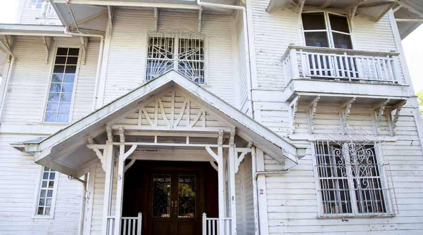 Laperal House Baguio