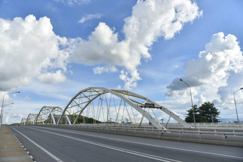 สะพานเดชาติวงศ์ และจุดชมวิวสะพานเดชาติวงศ์ - สถานที่เที่ยวนครสวรรค์