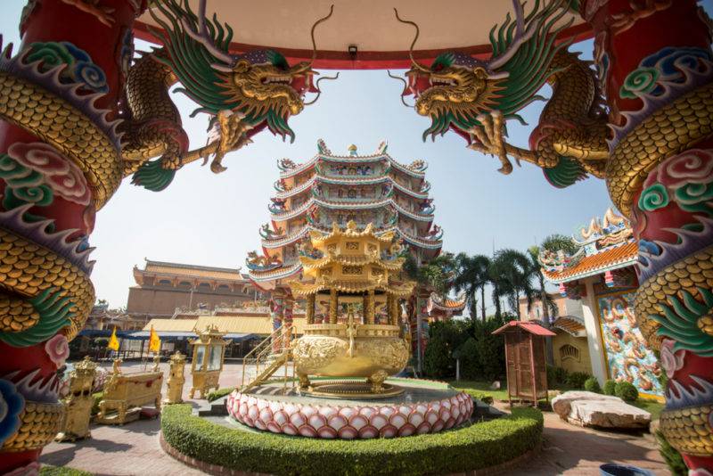 วิหารเทพสถิตพระกิติเฉลิม  (ศาลเจ้าหน่าจาซาไท้จื้อ) - สถานที่เที่ยวบางแสน