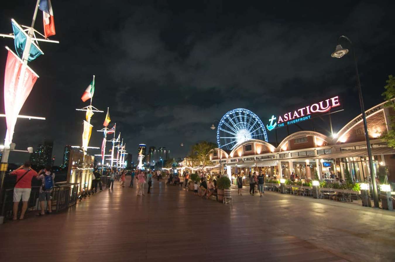 chợ đêm bangkok-Asiatique the Riverfront