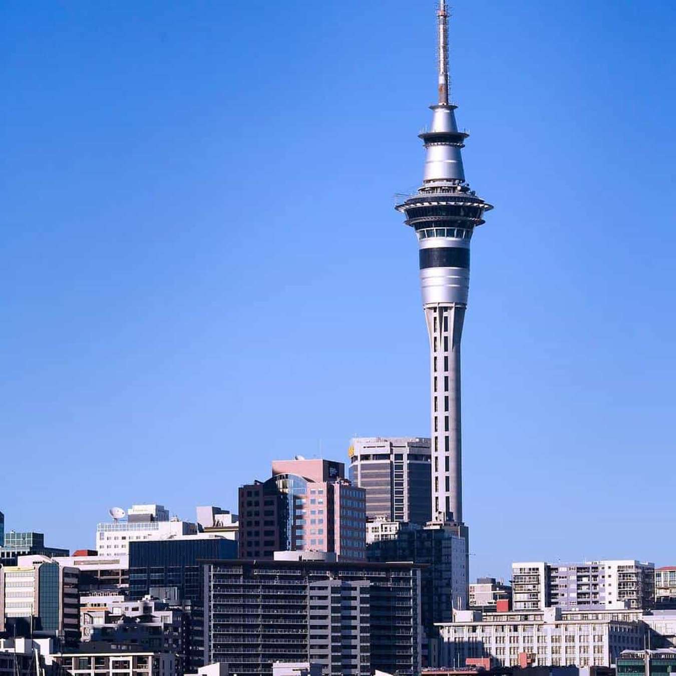 Sky Tower - du lịch Auckland