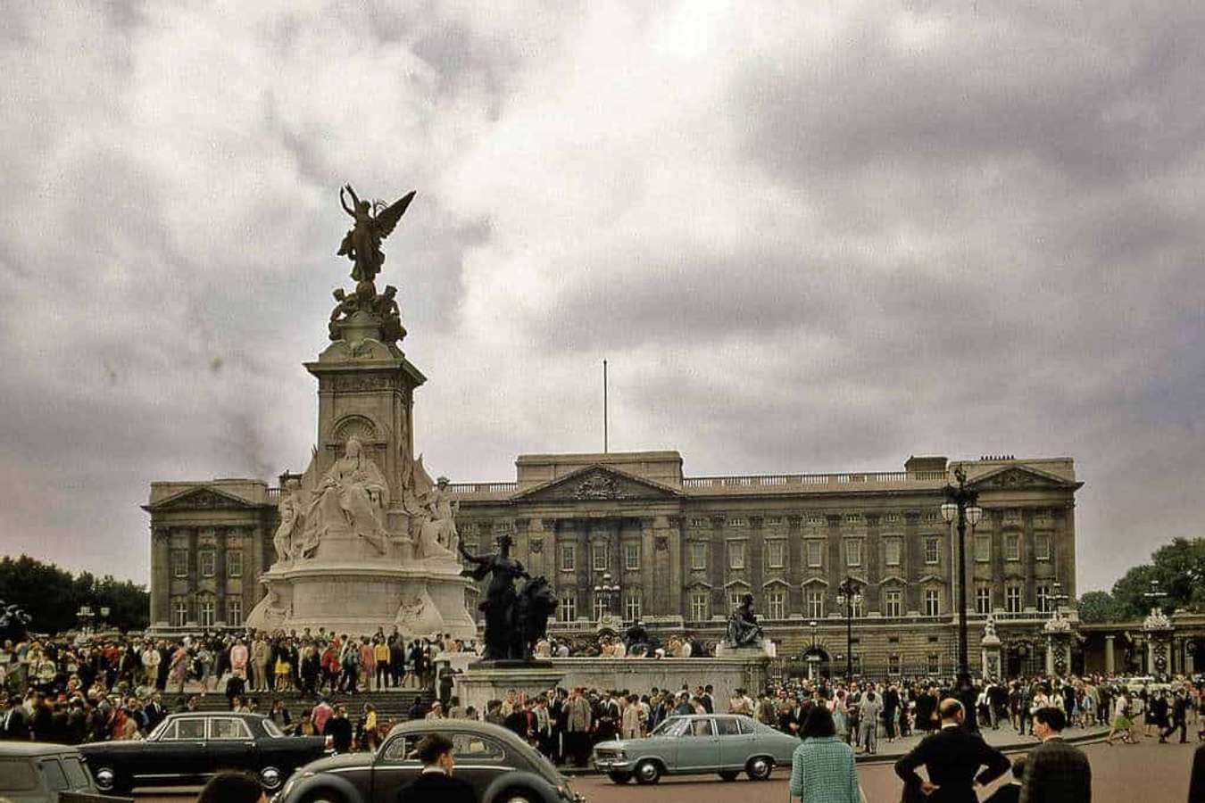 Cung điện Buckingham