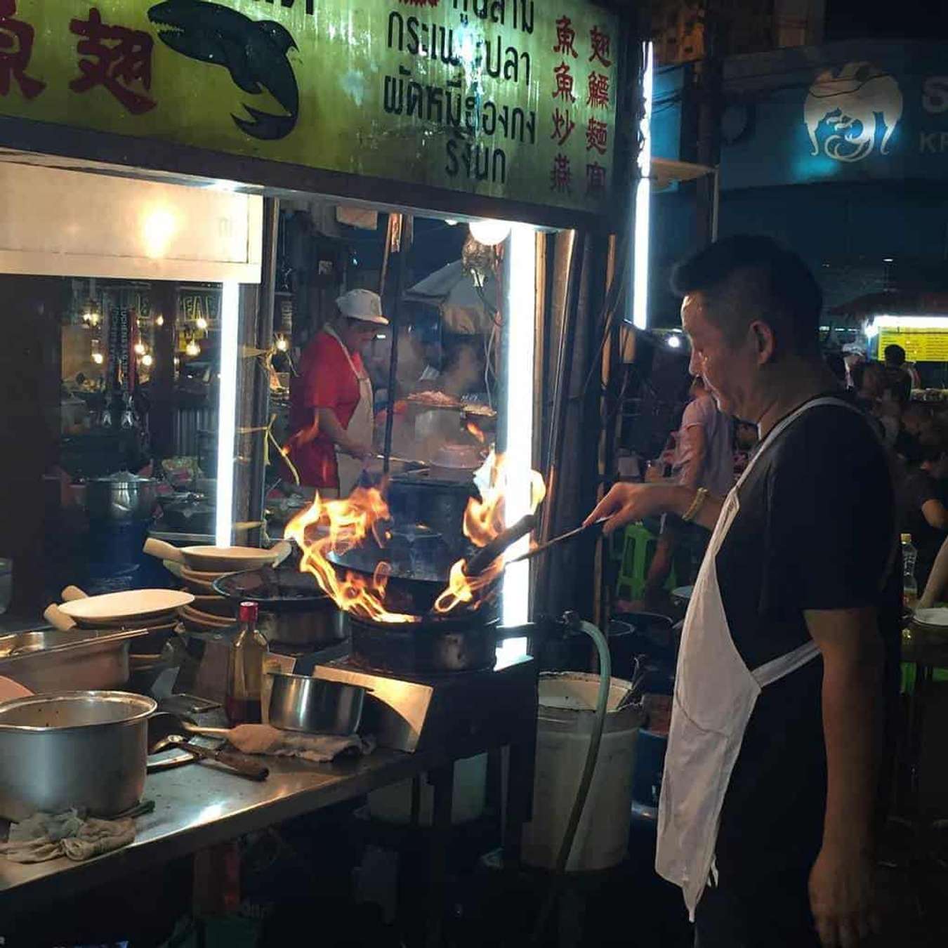 Saphang Lueng - ăn gì ở Bangkok 