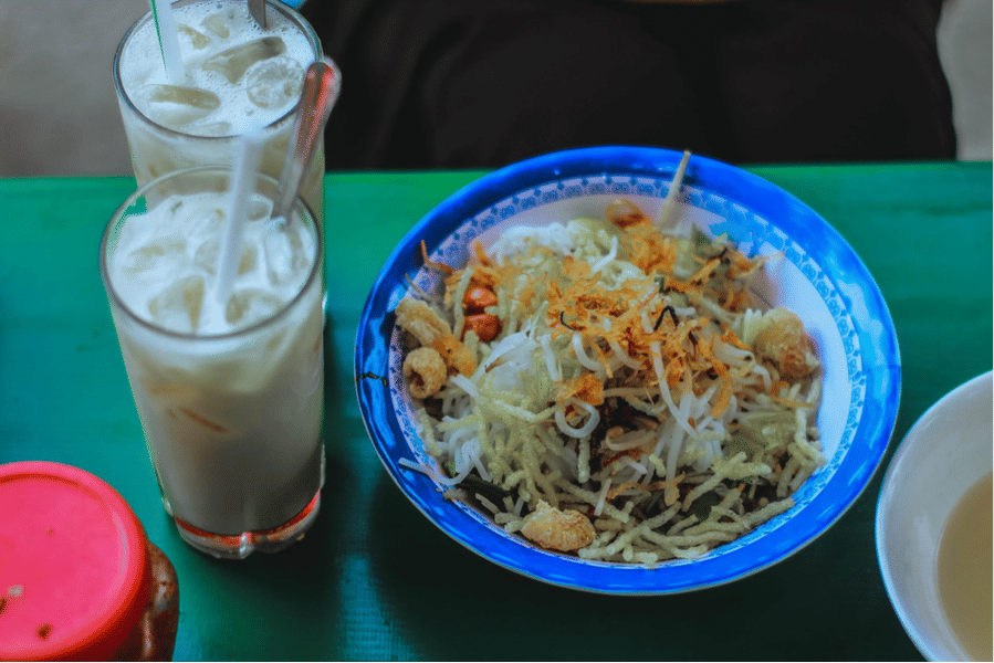 thôn vĩ dạ - bún hến