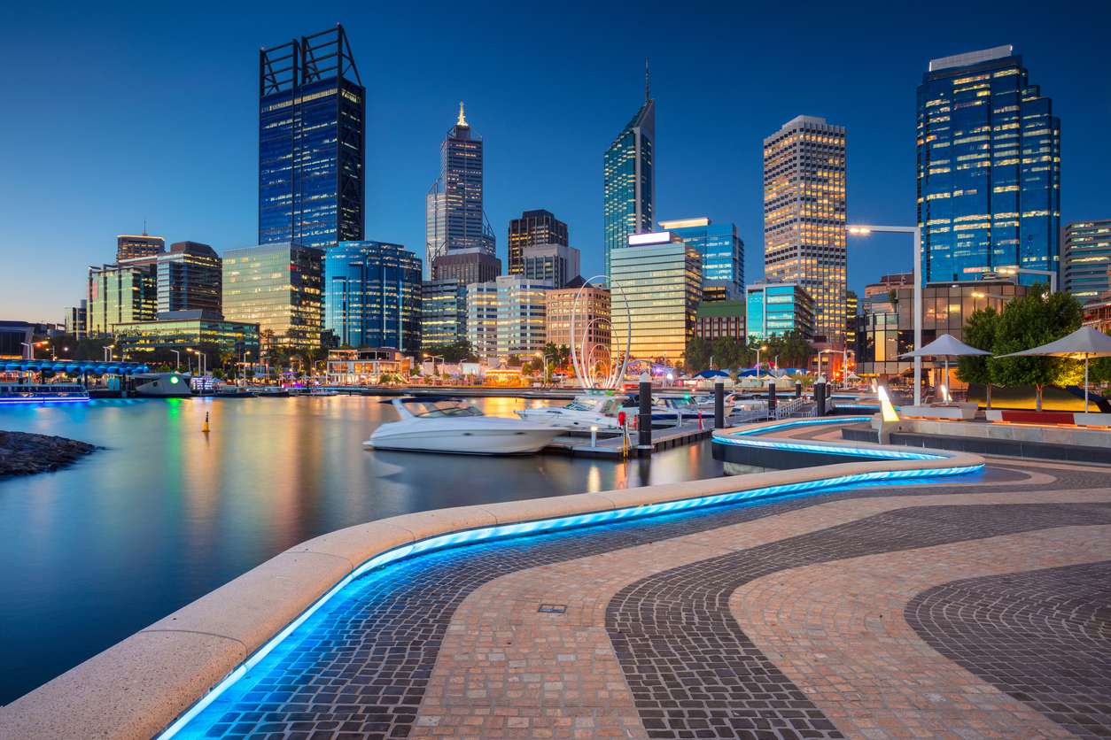 Seven amazing ideas to do in Perth, plus how you can travel there for free photo