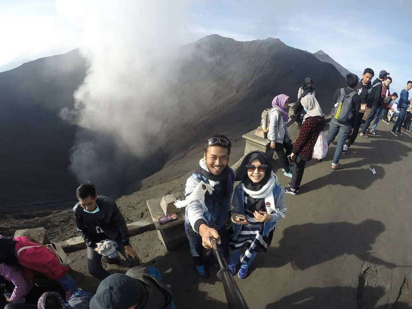 Leo núi lửa Bromo Indonesia 