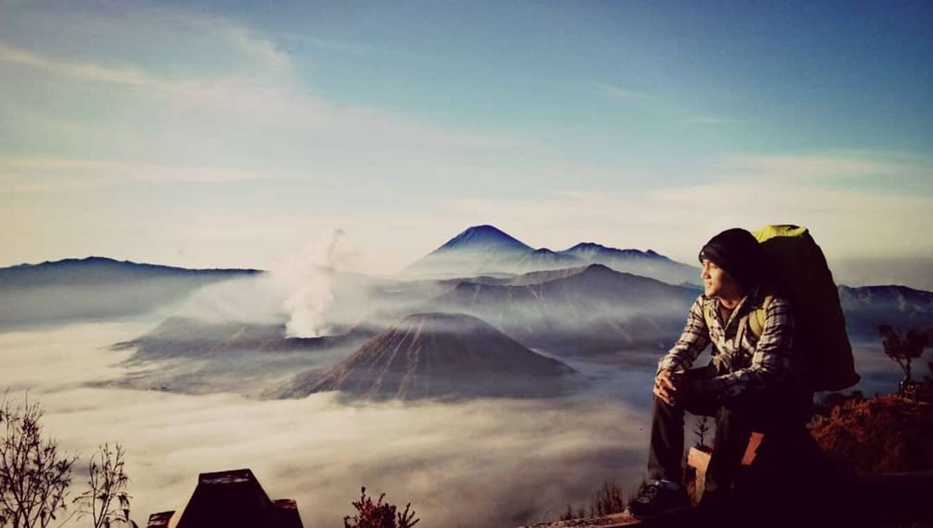 Leo núi lửa Bromo Indonesia 