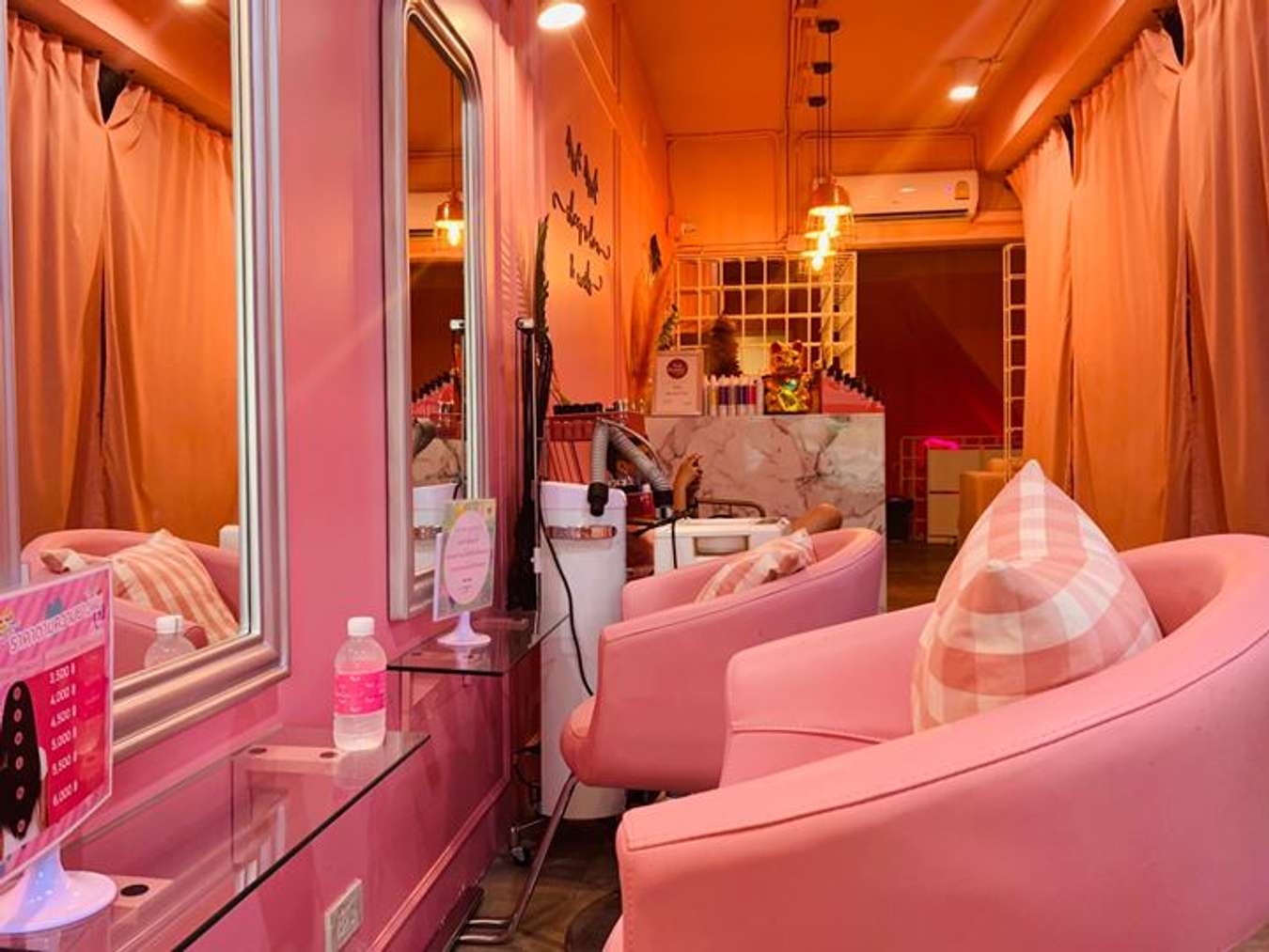 หนีฝนไปผ่อนคลายที่ Sleep Salon Spa สปาช็อกกี้ พิงค์ สวรรค์ของคนรักสีชมพู