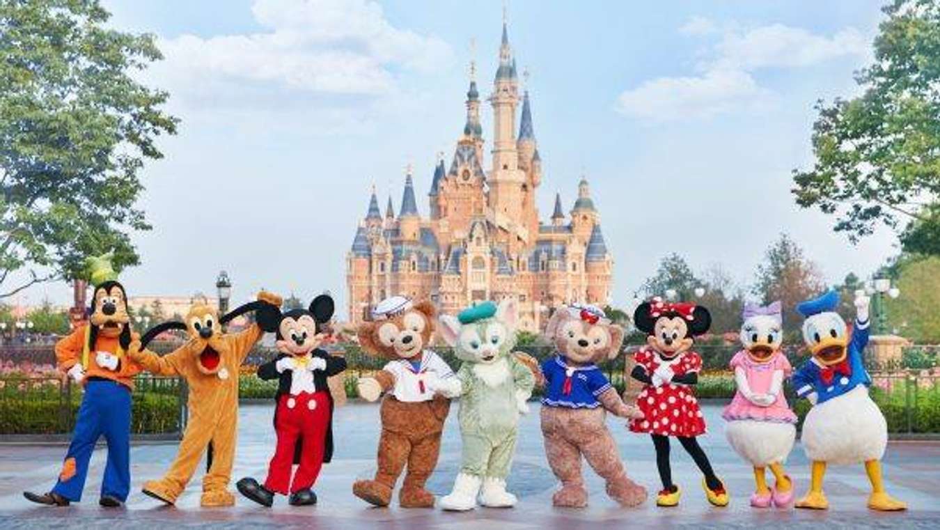 เซี่ยงไฮ้ดิสนีย์แลนด์ (Shanghai Disneyland)