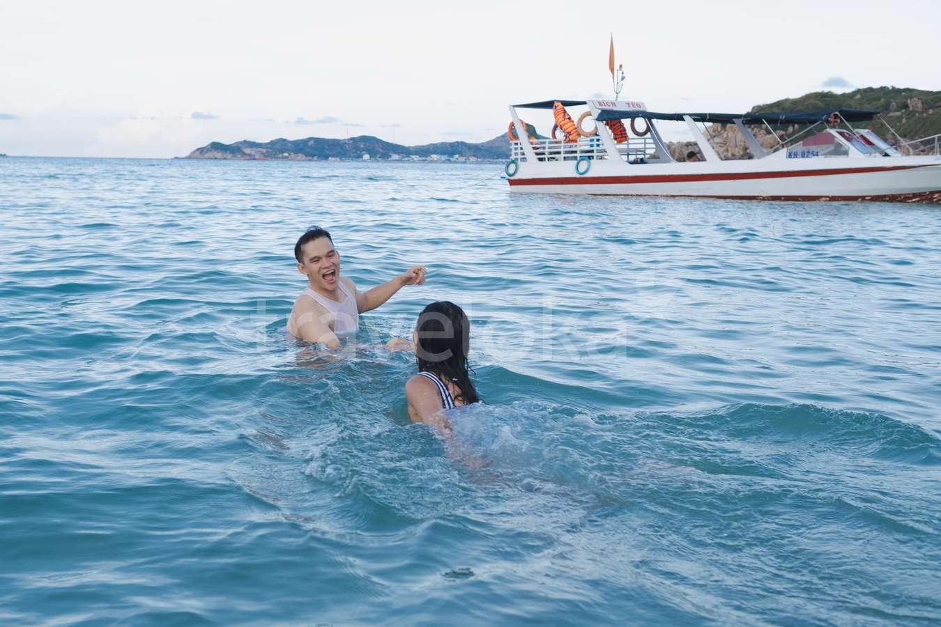 Bình Hưng có gì chơi - Bãi Chà Là
