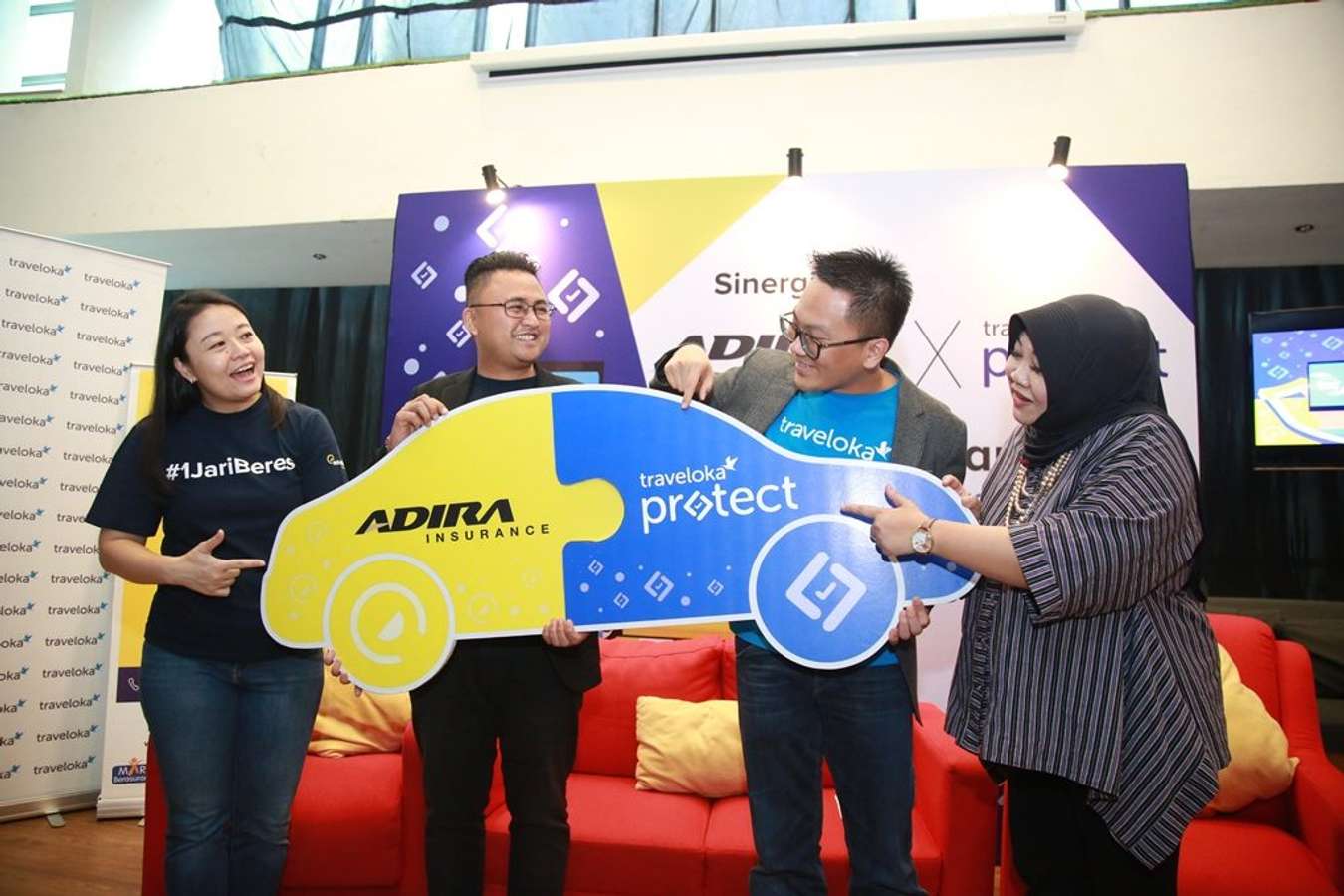 Adira dan Traveloka luncurkan asuransi mobil