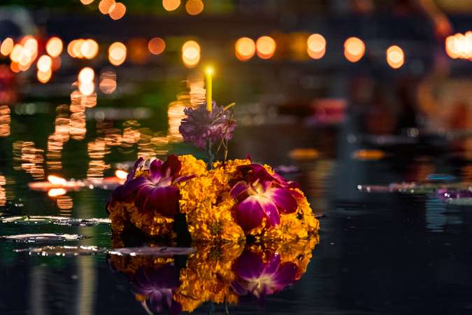 Loy Krathong Dan Yee Peng Lantern Festivals Di Horizon Village And Resort