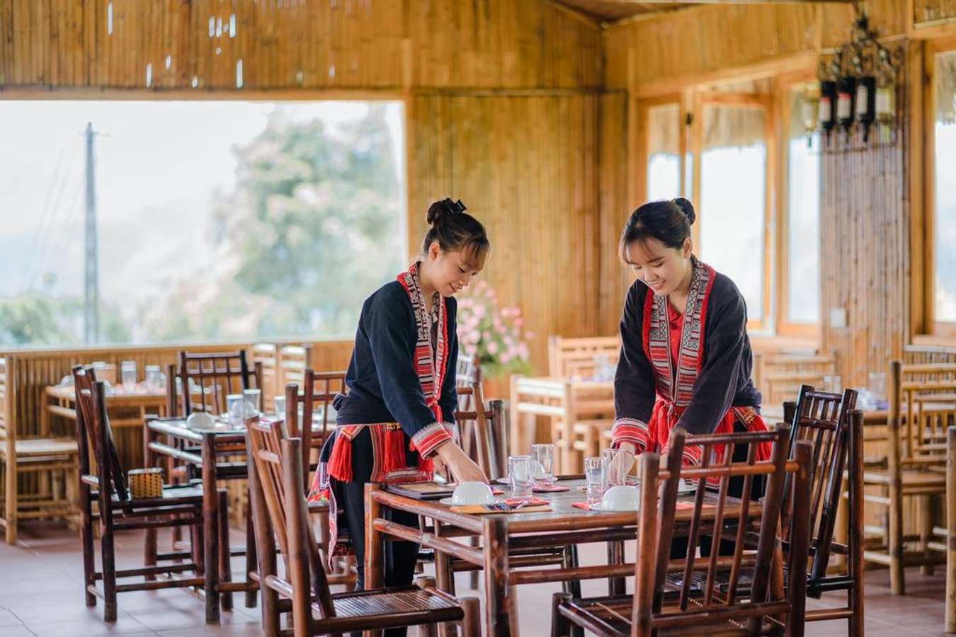 Khách sạn view đẹp mắt ở Sapa - Hoang Su Phi Lodge