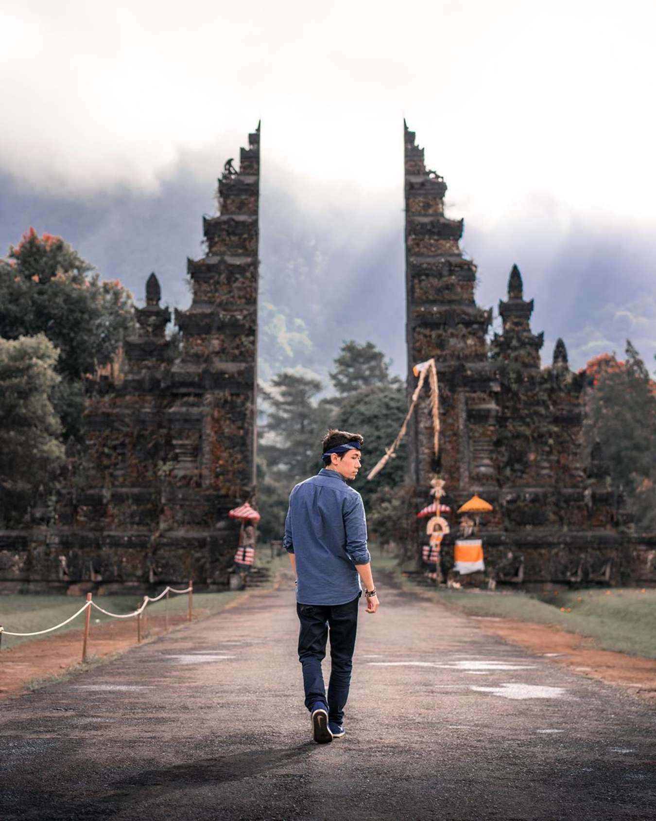 Kinh nghiệm du ngoạn Bali tự động túc - Handara Gate - Pura Lempuyang Temple