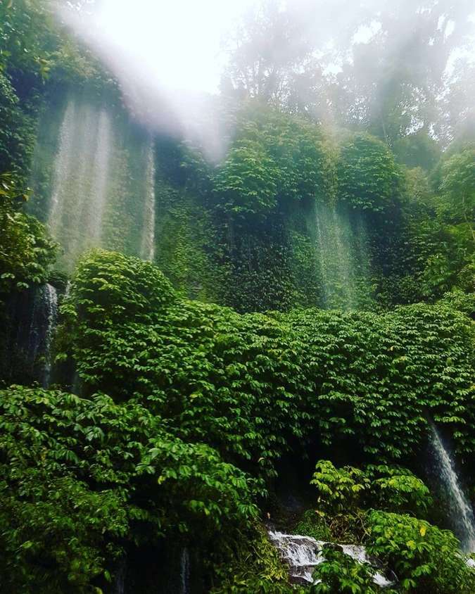 Wisata Air Terjun Terbaik Di Indonesia