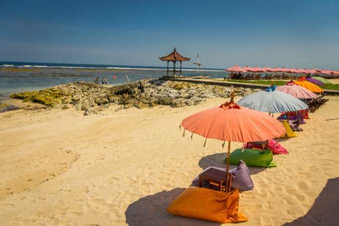 8 Aktivitas Seru Ini Bisa Kamu Lakukan Di Pantai Pandawa Bali