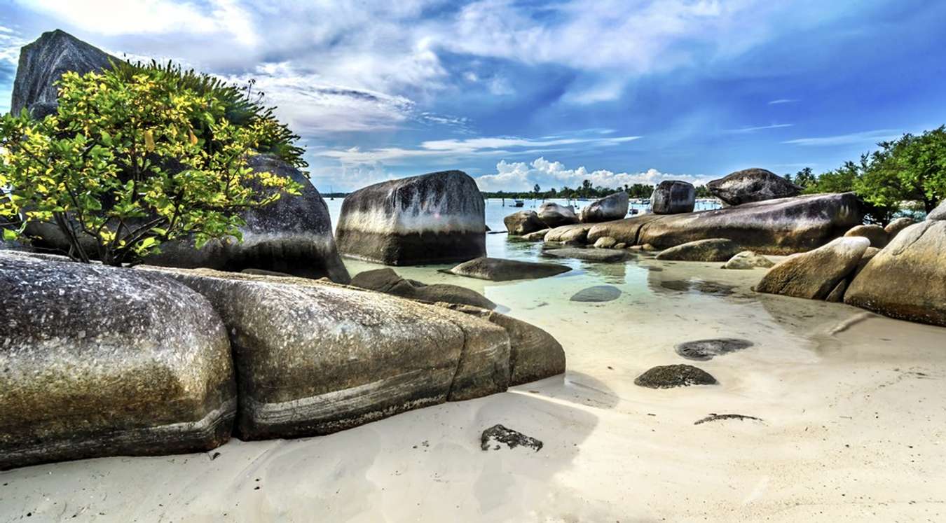 Destinasi wisata keindahan alam Indonesia - Belitung