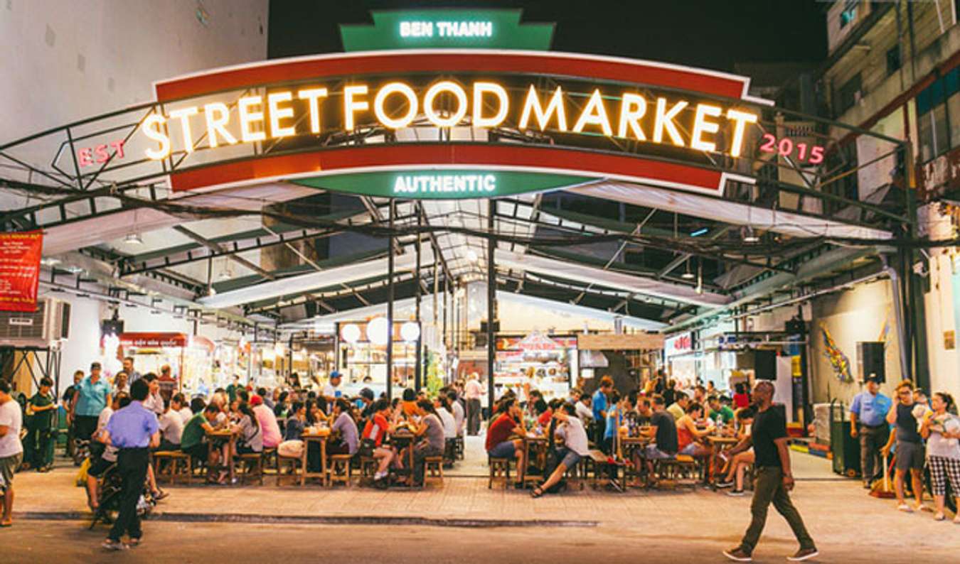 Wisata Kuliner Street Food di Berbagai Negara - Ben Thanh Street Food Market