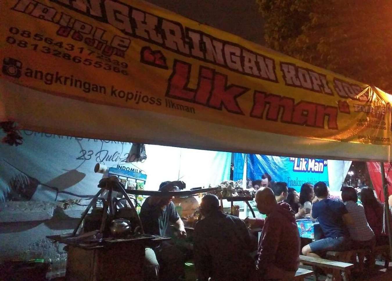 Angkringan Joss Lik Man - Wisata Malam di Jogja