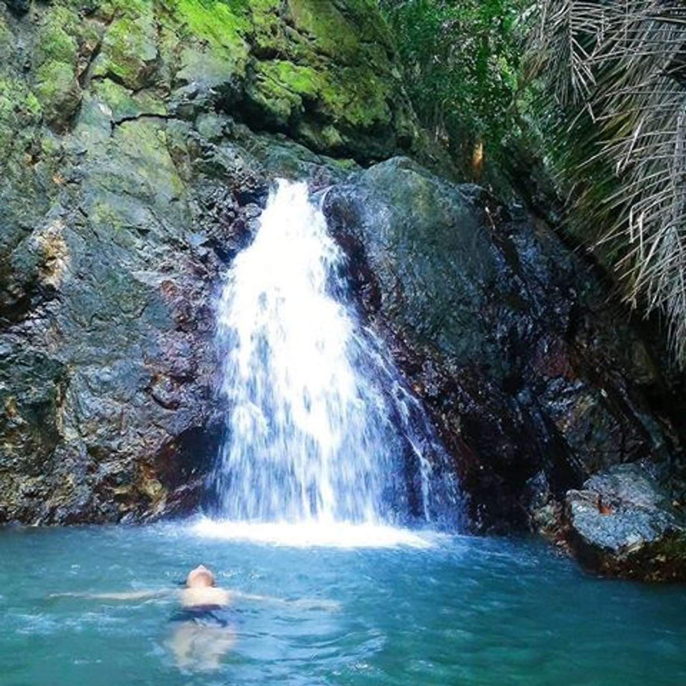 Air Terjun Sibohe - Destinasi wisata di Singkawang