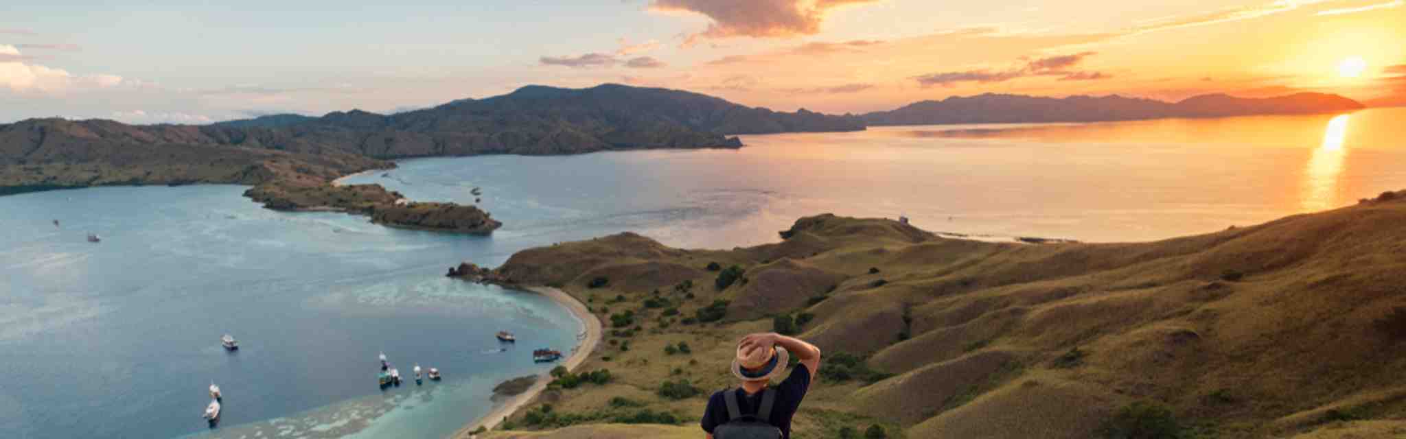 6 Tujuan Liburan Dalam Negeri Terbaik! 6 Tujuan Liburan Dalam Negeri Terbaik!