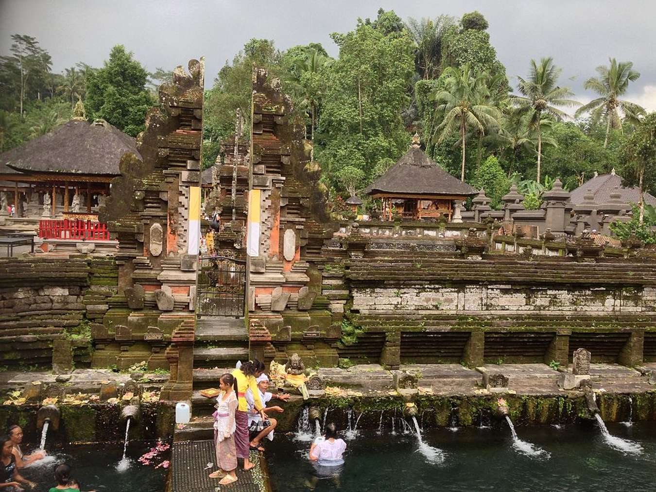 Pura Tirta Empul | Destinasi wisata Pura di Bali