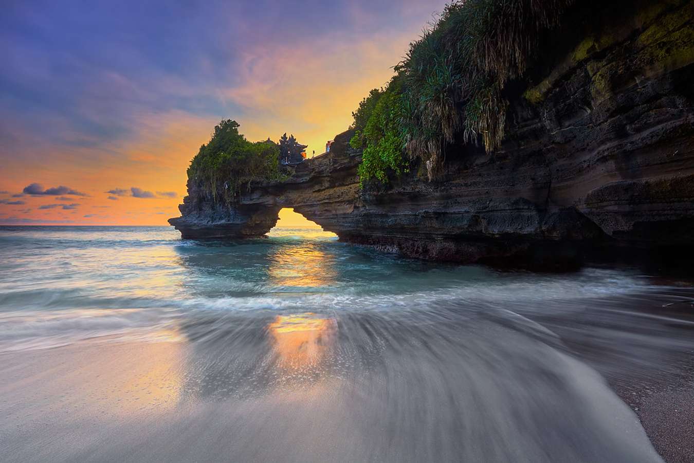 Sunset di Indonesia