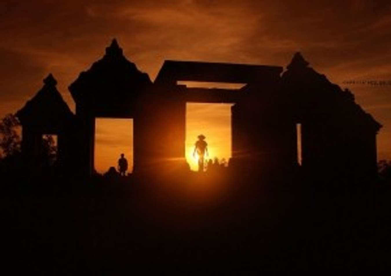 Sunset di Ratu Boko