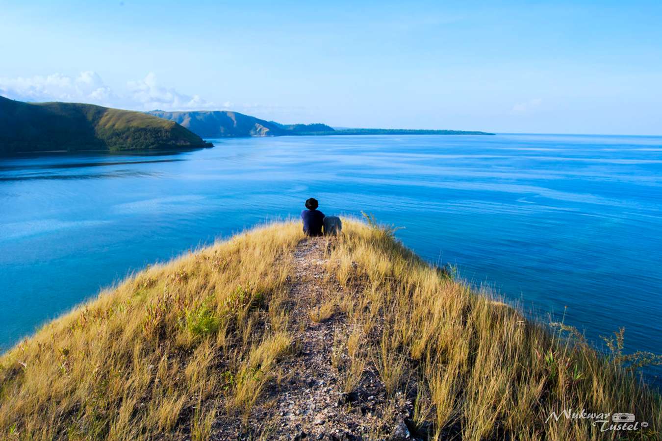 Gunung Botak - wisata di Papua Barat