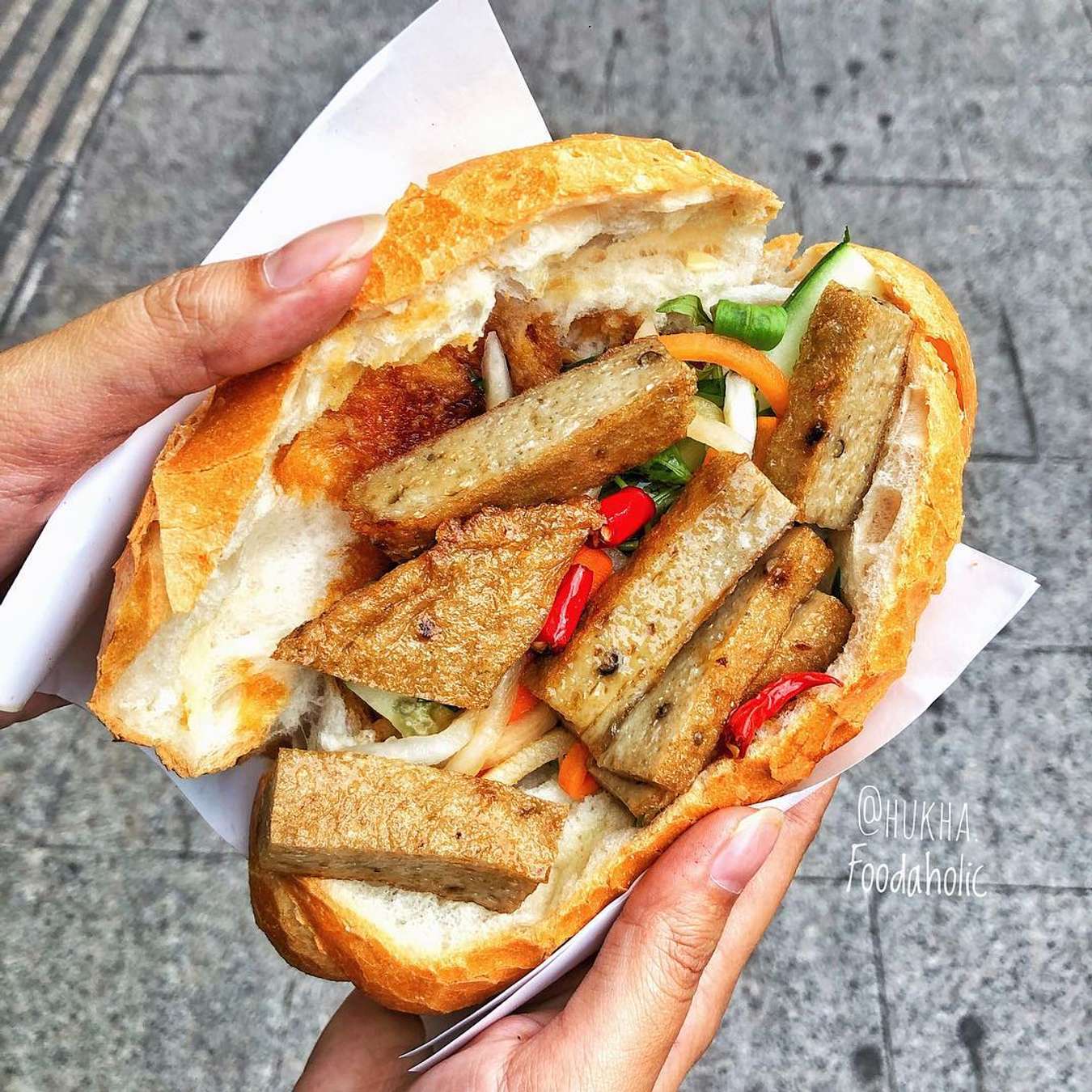 Kinh nghiệm du lịch Nha Trang - Bánh mì chả cá