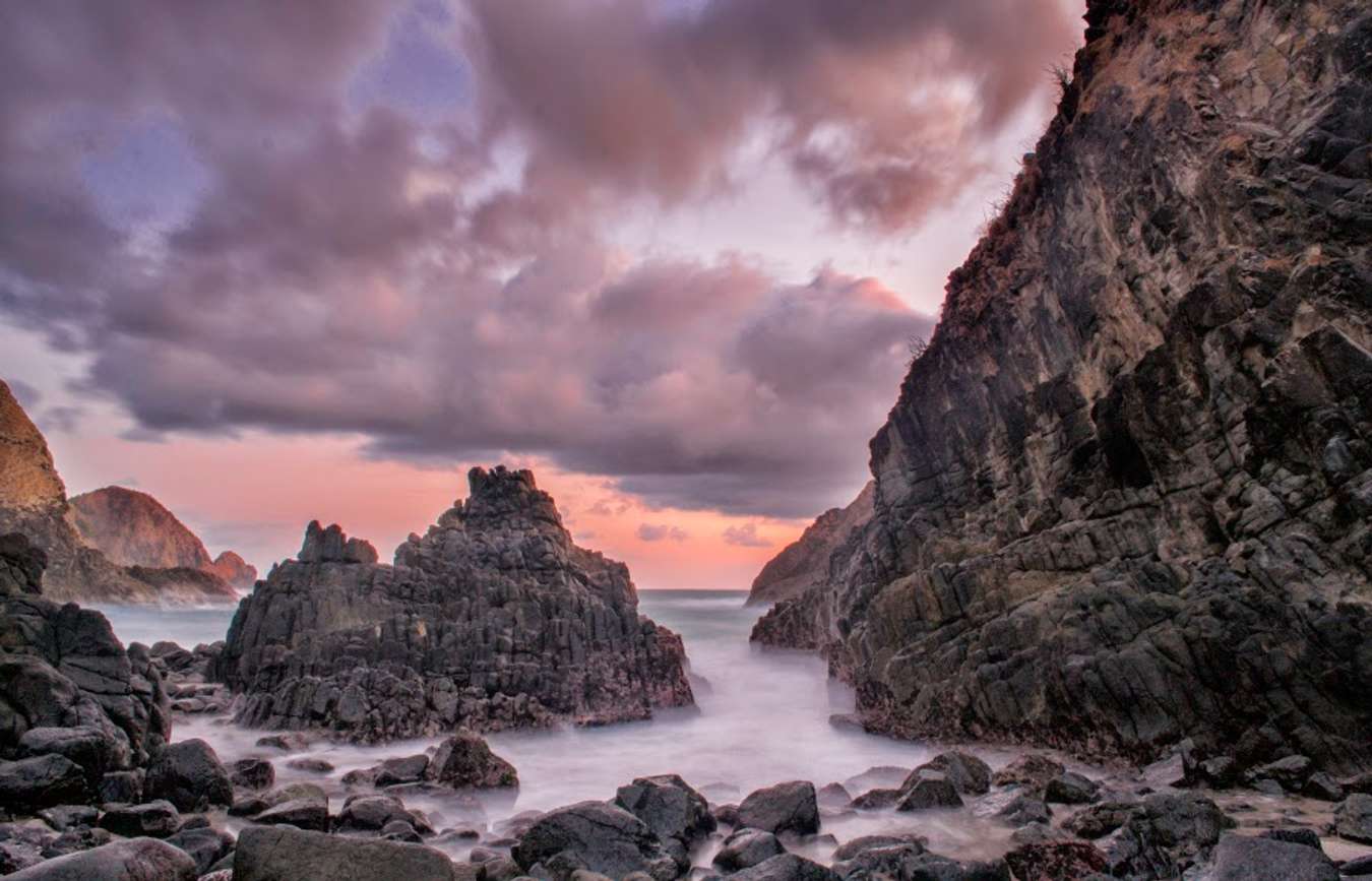 Pantai Semeti - Wisata pantai di Nusa Tenggara Barat