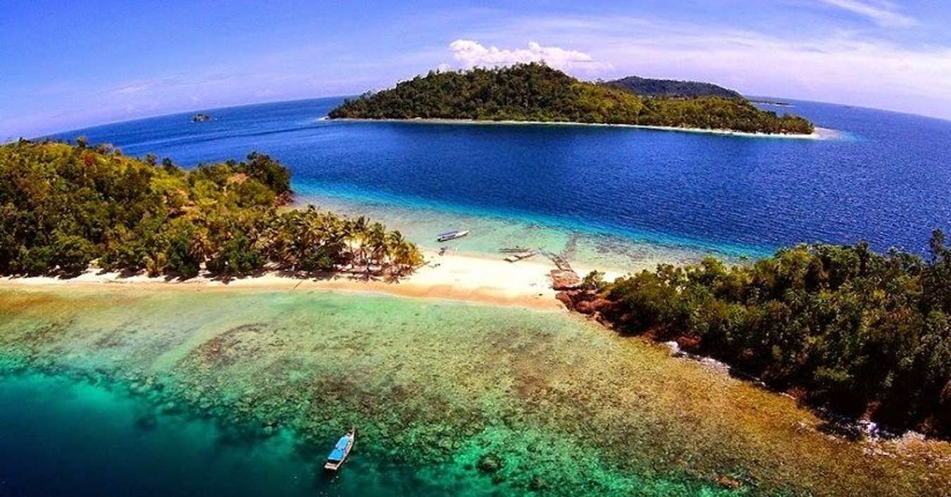 Pulau Pamutusan - Destinasi wisata pantai di Sumatera Barat