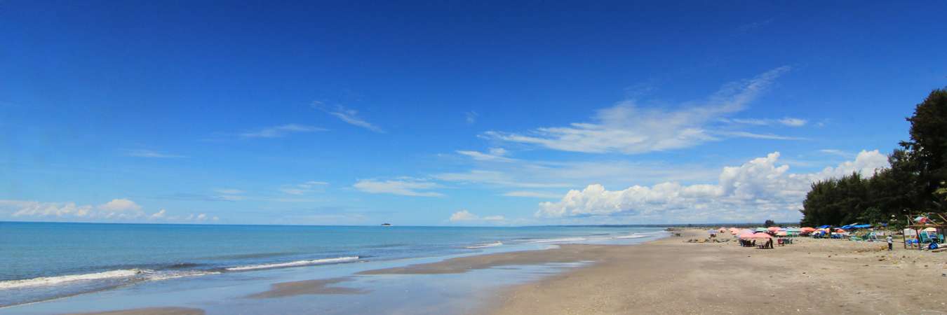 wisata pantai di Sumatera Barat - Pantai Gandoriah