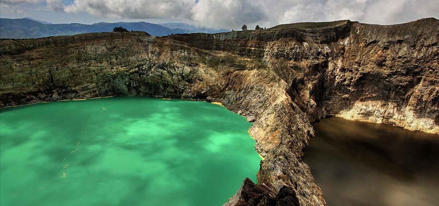 tour ke danau kelimutu