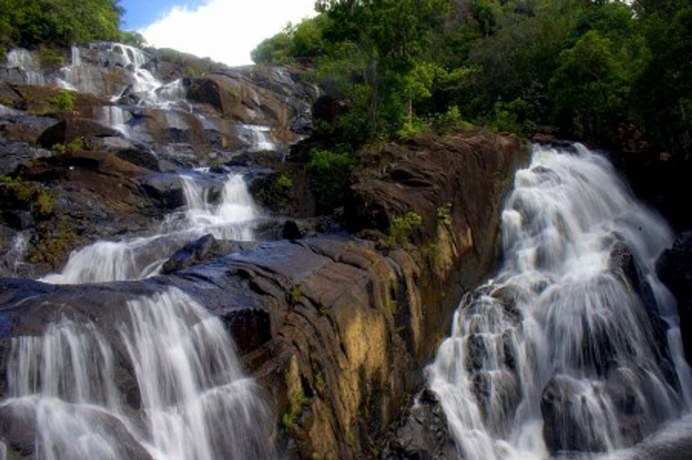 Air Terjun Temburun | Destinasi Wisata Kepulauan Anambas