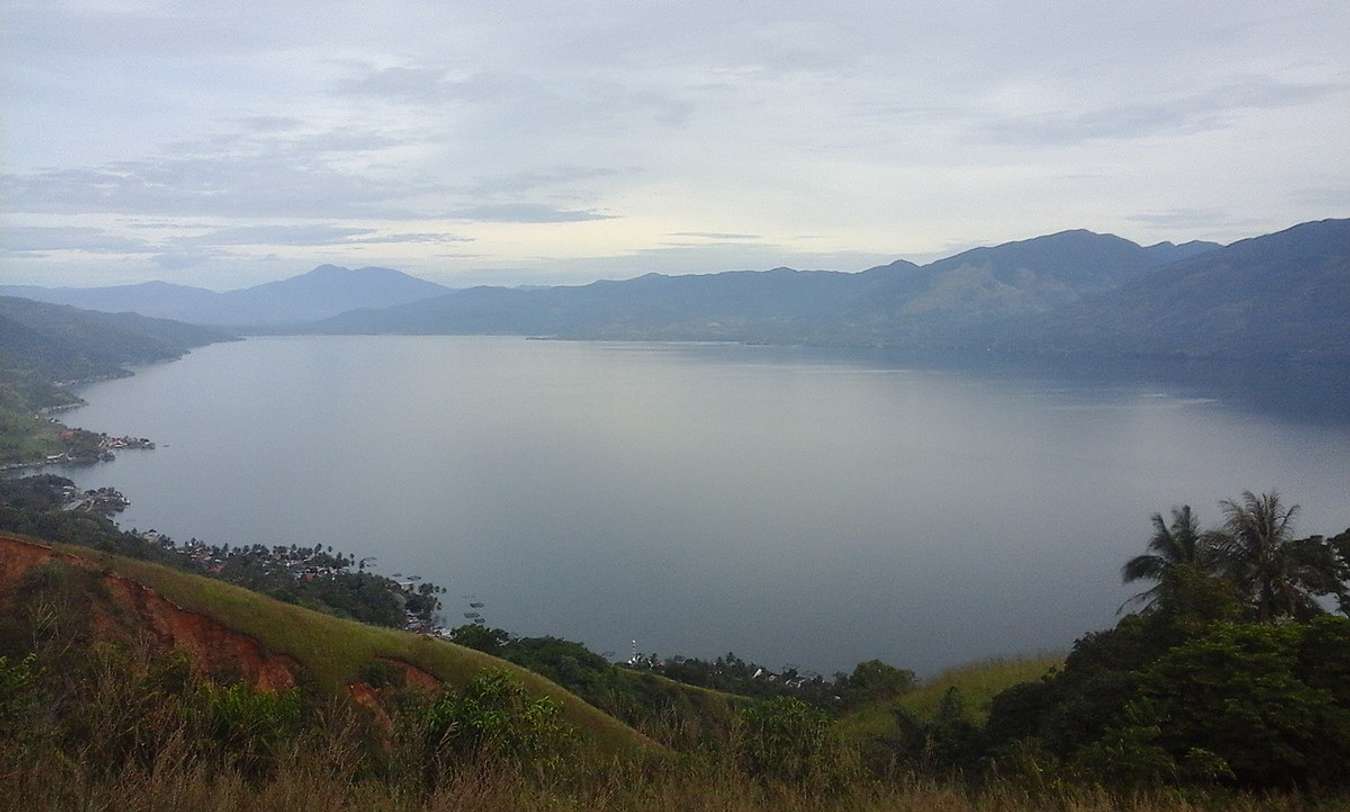 Danau Singkarak, Sumatera Barat - Danau Terbesar