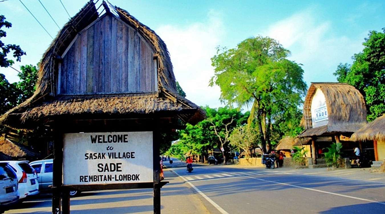 Desa Adat Sade - Desa Adat di Indonesia