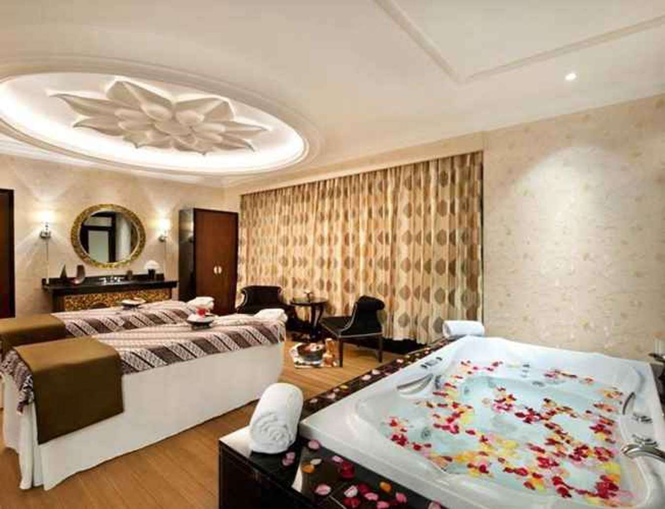 Hotel dengan Jacuzzi di Bandung - The Trans Luxury Hotel