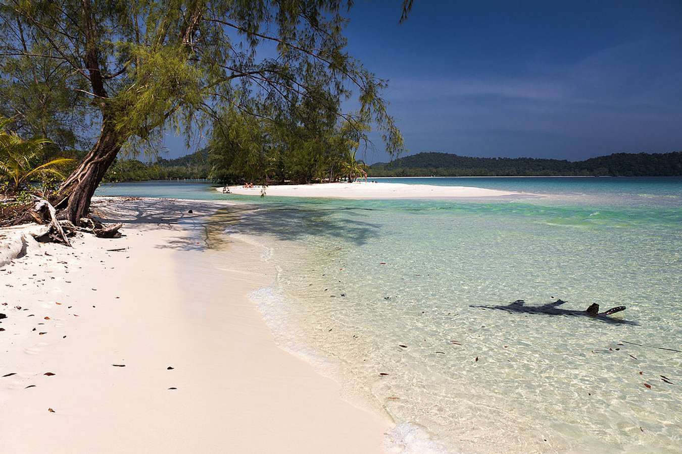 Long Set Beach, Cambodia | Pantai Paling Indah di Asia Tenggara