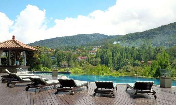 7 Hotel Dengan Infinity Pool Di Bogor Puncak Untuk Liburan Ala Bali