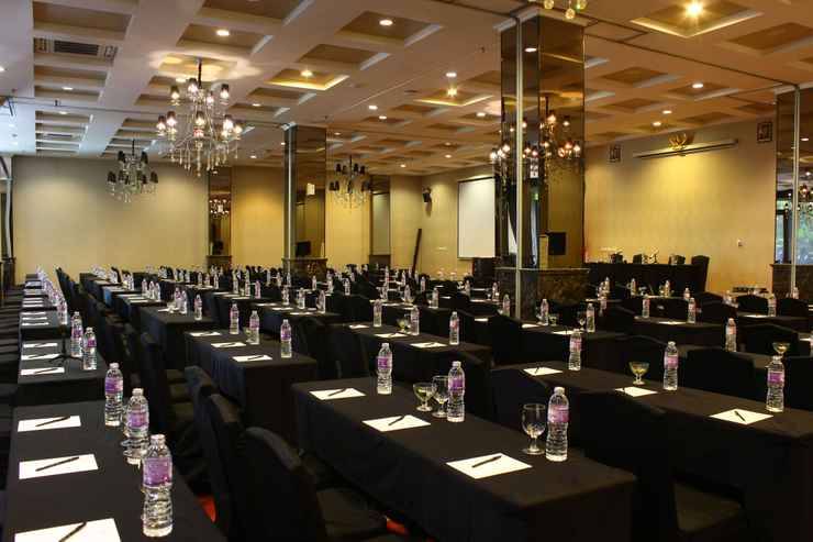 Fasilitas Ruang Pertemuan di The Mirah Bogor