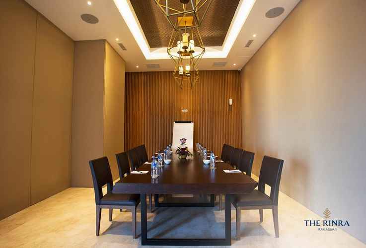 Fasilitas Meeting Room dengan The Rinra