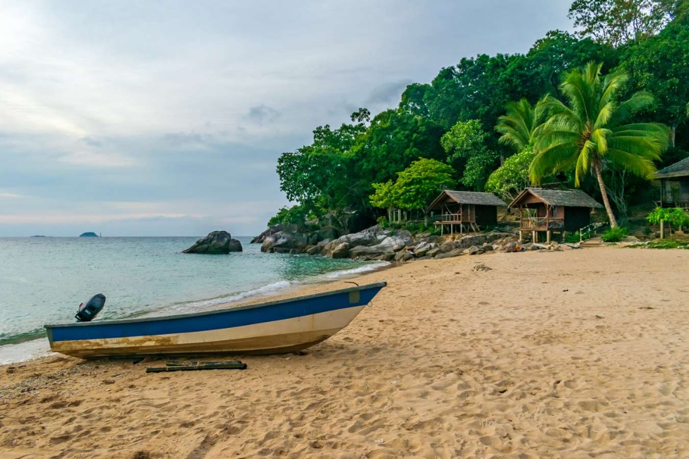 Mira Beach, Malaysia - Pantai paling indah di Asia Tenggara