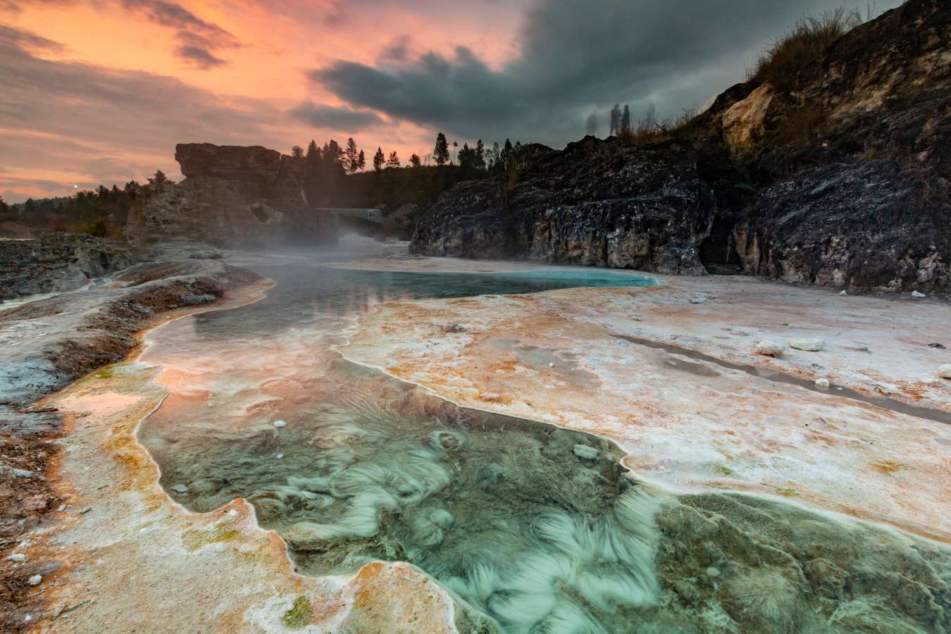 Kawah Sipoholon - wisata di Tapanuli Utara