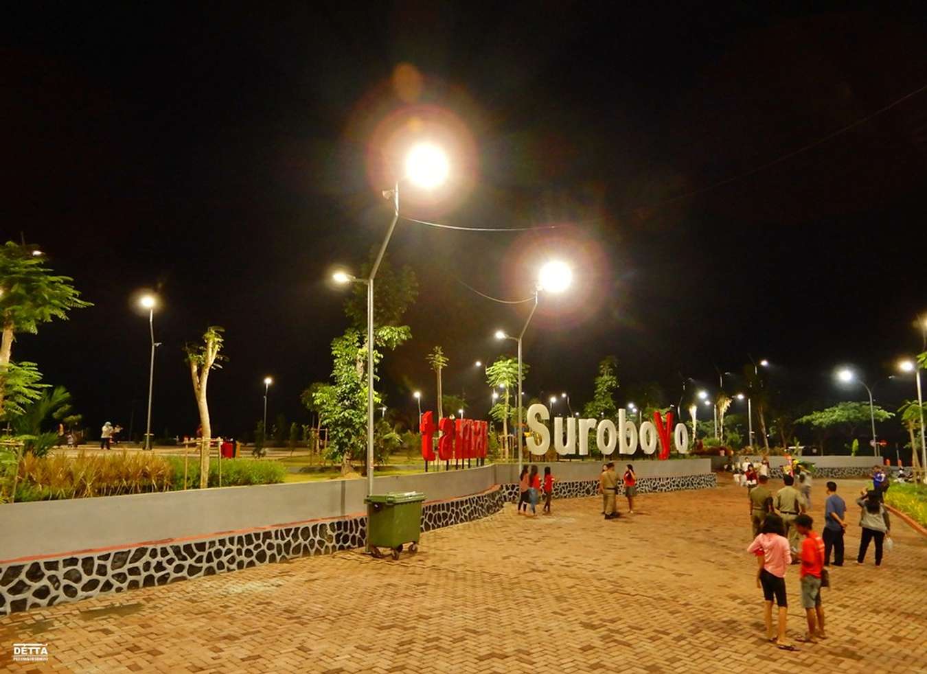 Taman Suroboyo - Taman Kota di Surabaya