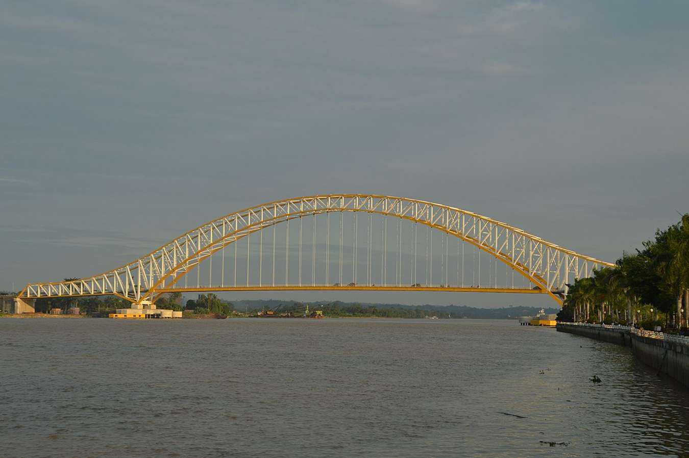 Jembatan Kutai Kartanegara