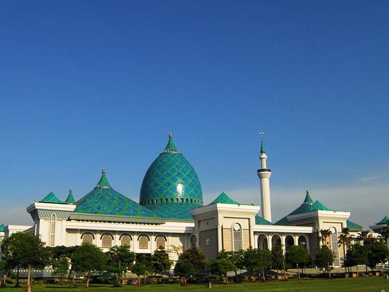Masjid Nasional Al-Akbar Surabaya